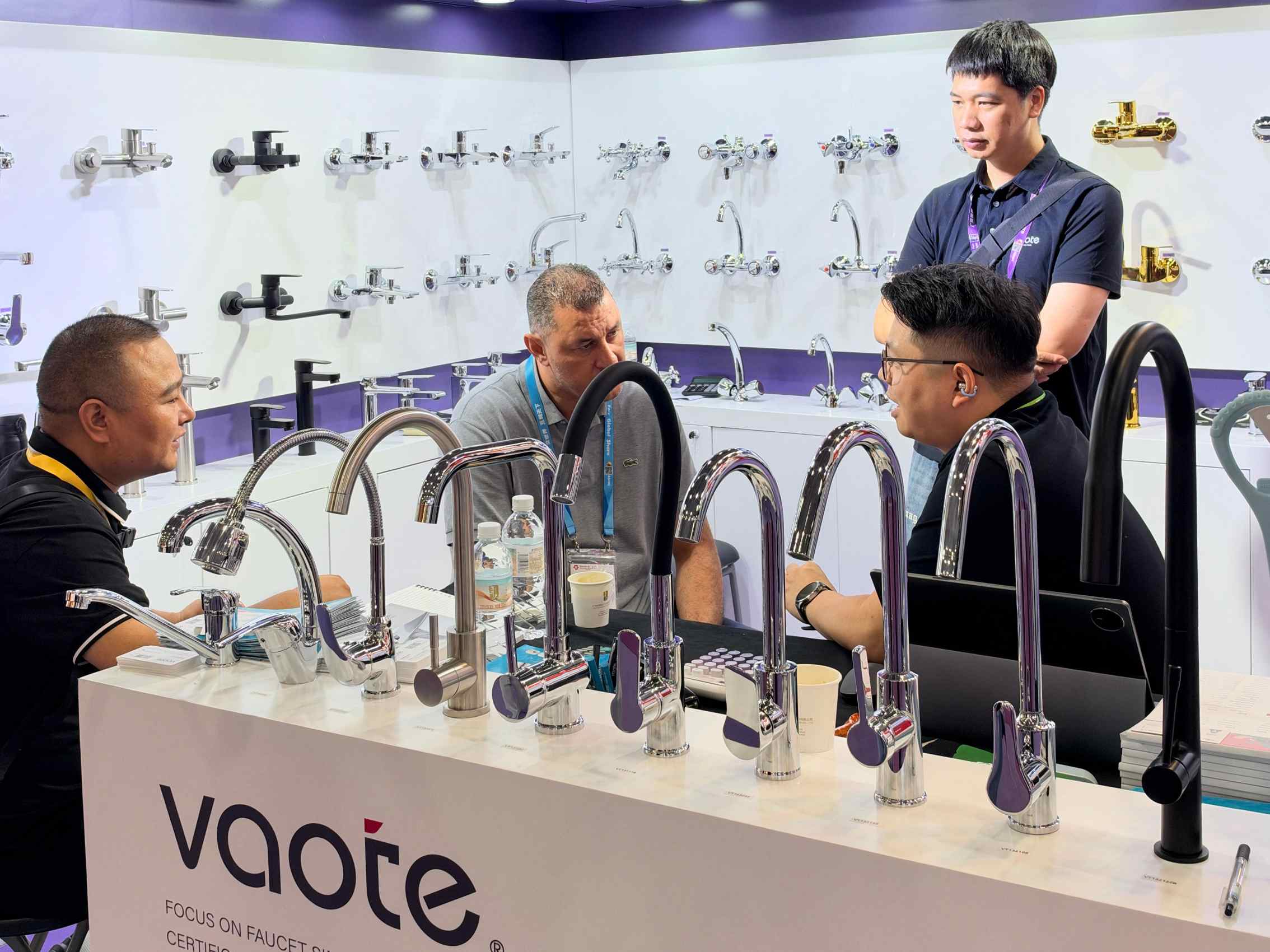 VAOTE at the 140th Canton Fair: Day One Highlights
